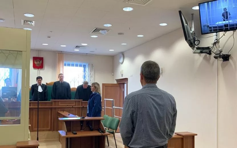 Суд увеличил срок водителю, избившему пенсионера в Воткинске
