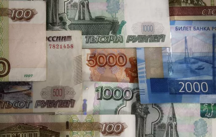 Более 360 млн рублей направят на выплаты для многодетных семей в России