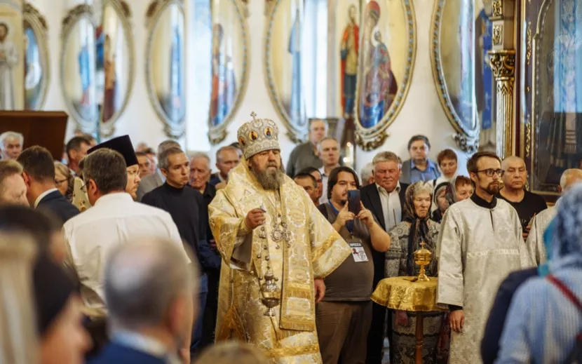 Церемония прошла в соборе Александра Невского. Фото: Маша Бакланова