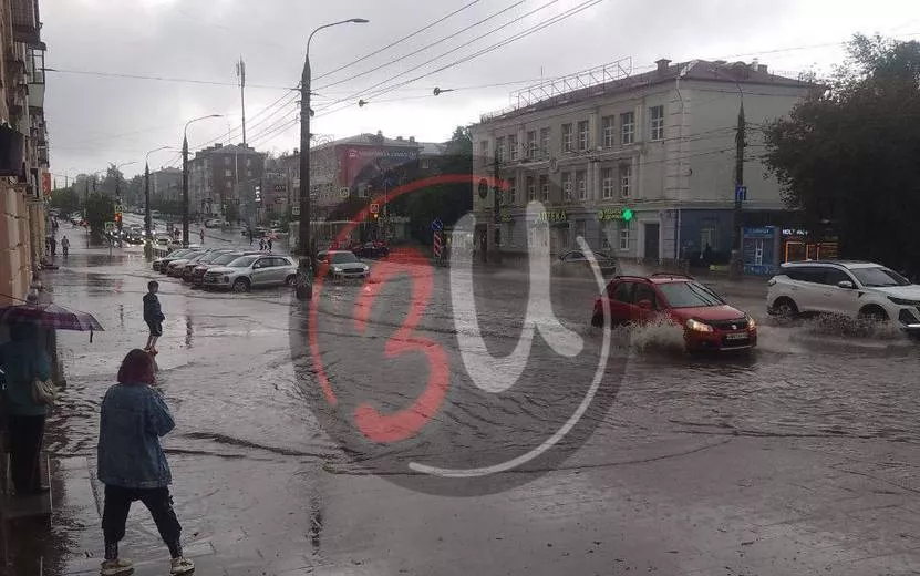 Видеофакт: Ижевск вновь затопило во время ливня