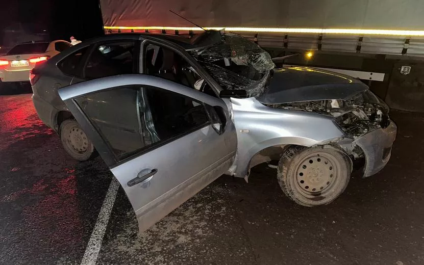 Водитель «Гранты» погиб в ДТП с фурой в Удмуртии