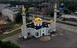 Стройка всем миром и солярный знак на крыше: 6 лет прошло со дня открытия Центральной мечети Ижевска