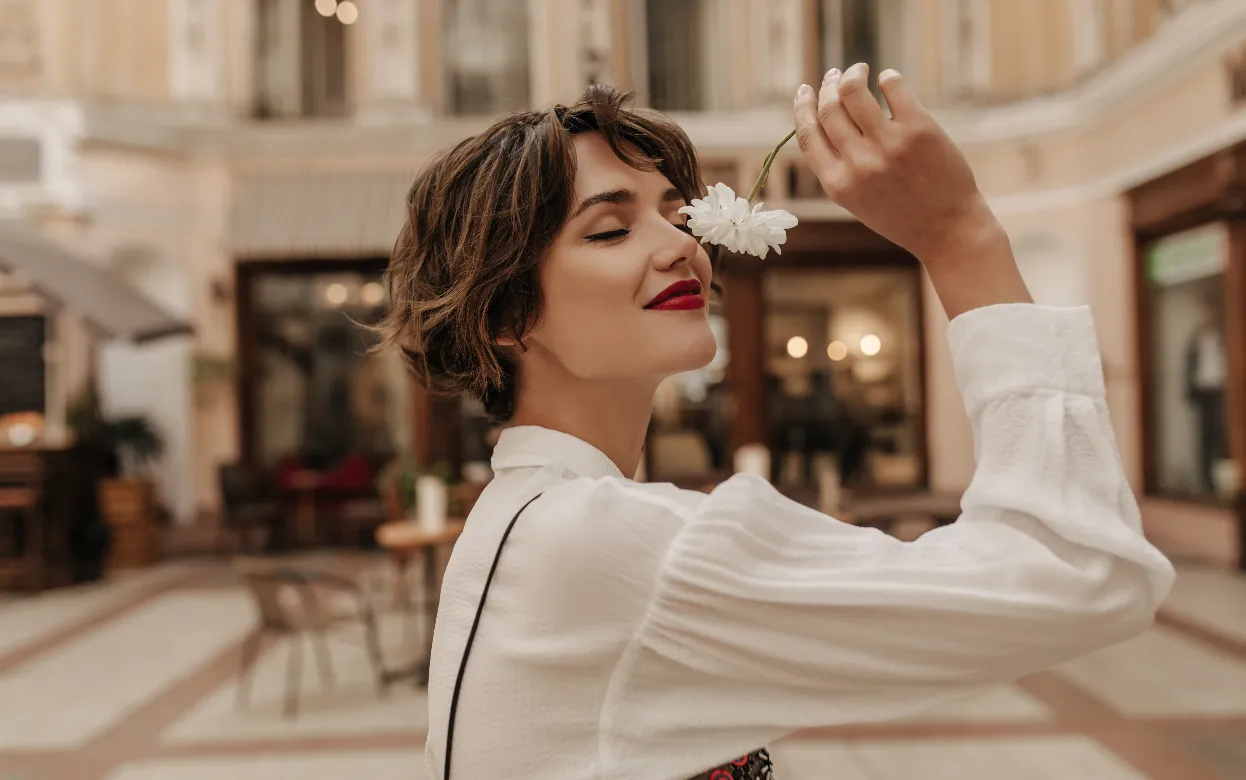 9 городов, которые можно узнать по запаху