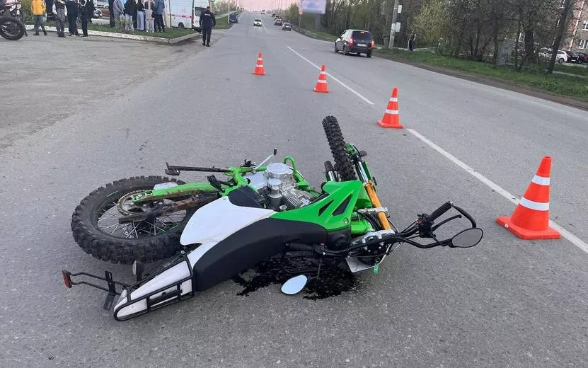 Мотоциклист сбил перебегавшую дорогу девочку в Сарапуле