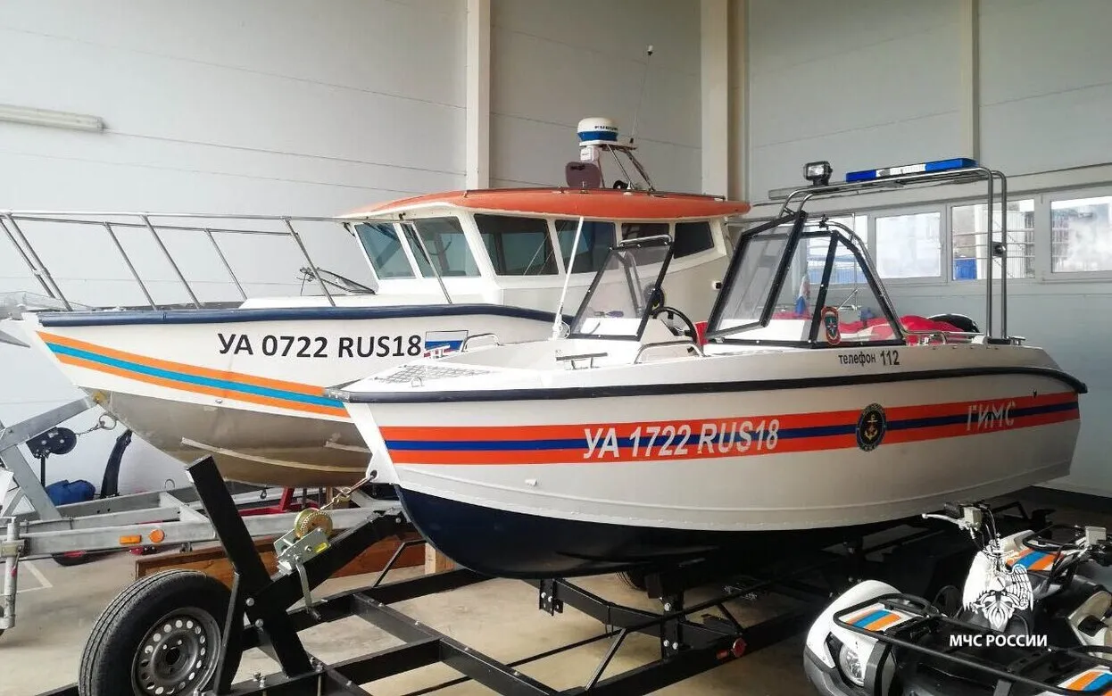 МЧС Удмуртии напомнило о завершении сезона навигации для маломерных судов