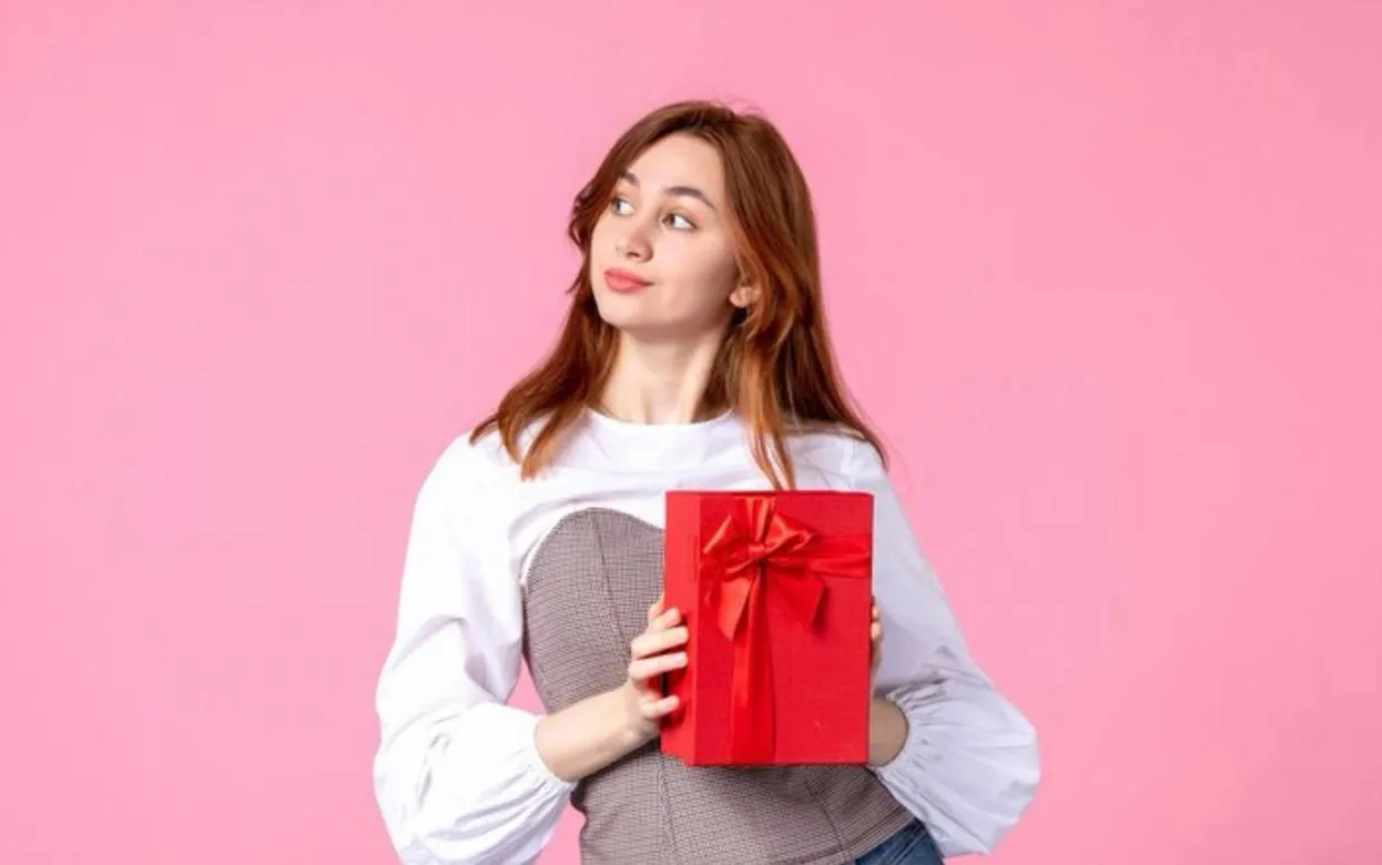 Опрос IZHLIFE: четверть жителей Ижевска не считает 23 февраля и 8 марта праздниками