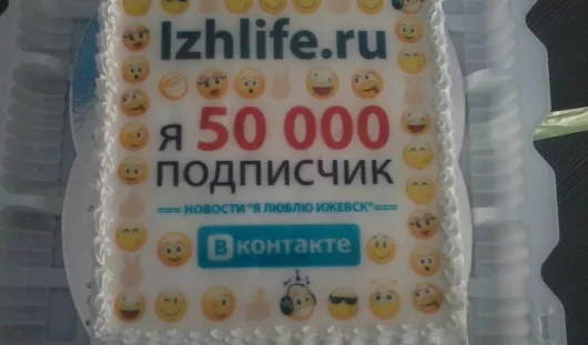 автора