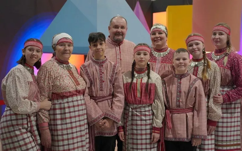 Семья из Удмуртии встретилась с Владимиром Путиным на форуме «Родные – Любимые»