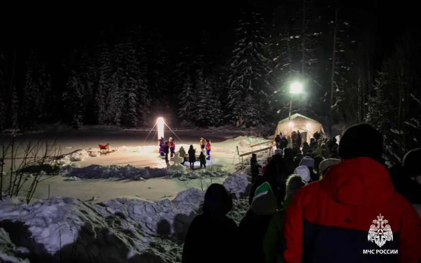 Более 6,5 тыс. жителей Удмуртии приняли участие в крещенских купаниях. Фото: пресс-служба ГУ МЧС по Удмуртии