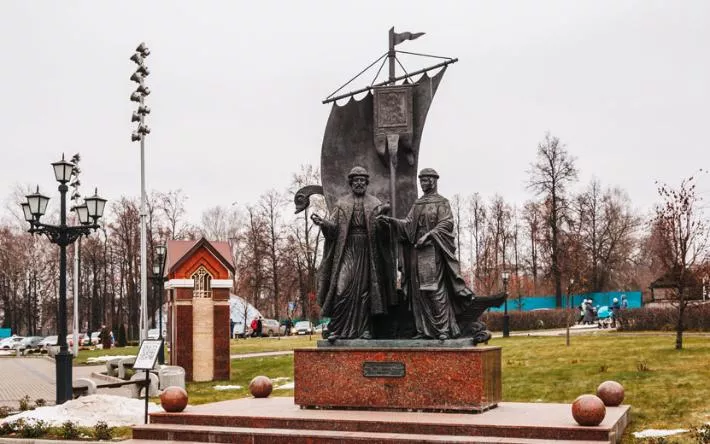 Новости Ижевска на утро 18 апреля: поезд Победы, строительство нового терминала аэропорта и открытие более 500 детских лагерей