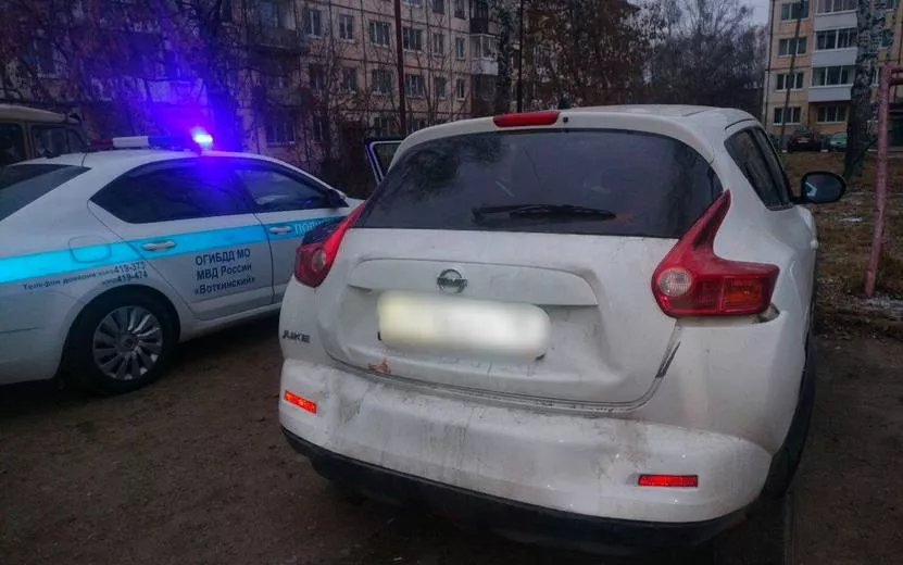 Женщина на «Ниссане» сбила двух пешеходов в Воткинске, один человек погиб