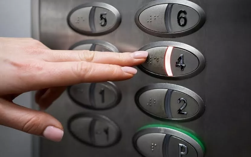 В многоэтажках Ижевска заменят 258 лифтов в 2025 году