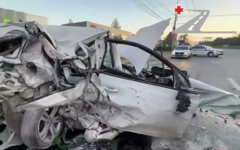 Два человека пострадали в ДТП с пожаром на Воткинском шоссе в Ижевске