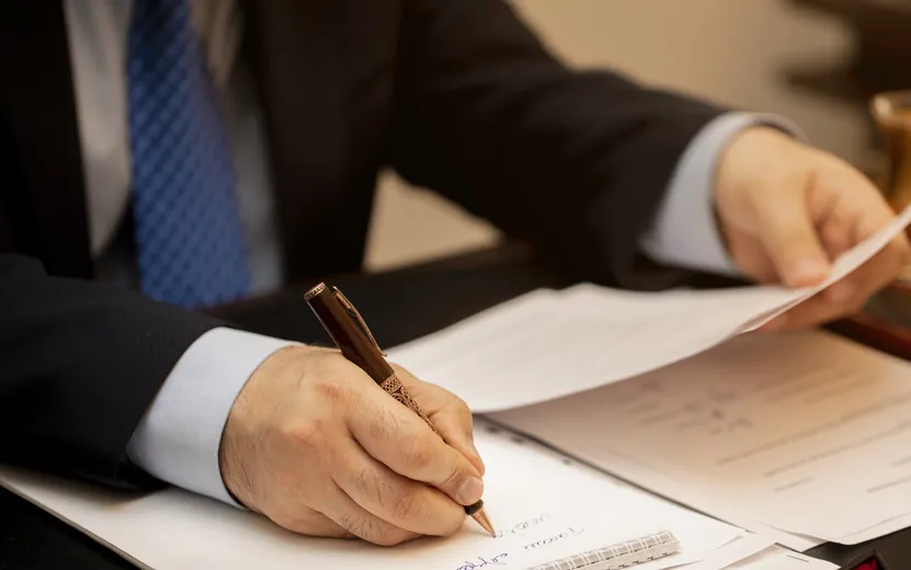 Сенаторы предложили завершить проект с самозанятыми в 2026 году