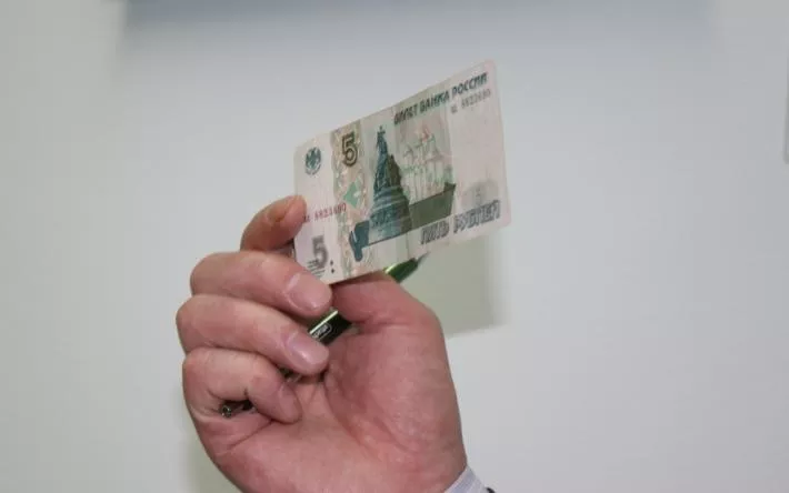 Купюры номиналом в 5 и 10 руб. могут вернуть в оборот в России