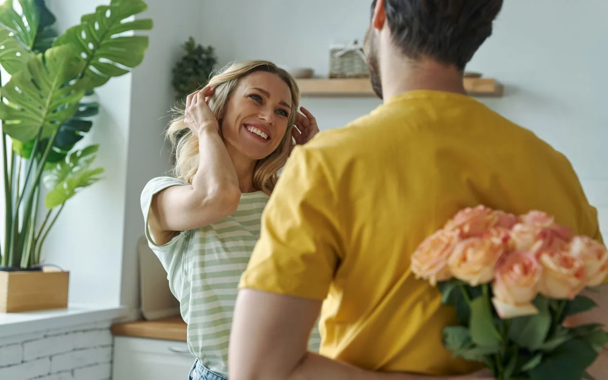 Не цветы и даже не деньги: чего на самом деле хотят жены от своих мужей