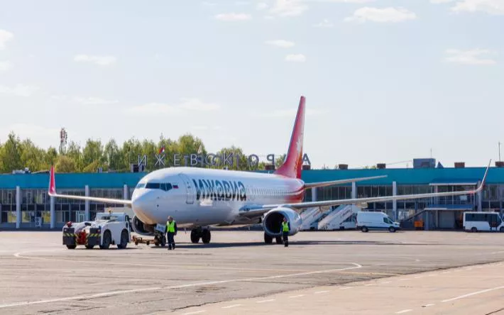 Запрет полетов на юг России продлен еще на неделю