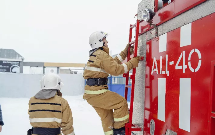 В Удмуртии на пенсионерке загорелась одежда во время растопки печи