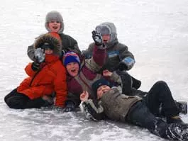 В Рождественские праздники маленькие ижевчане смогут покататься на коньках и сходить на новогодние представления