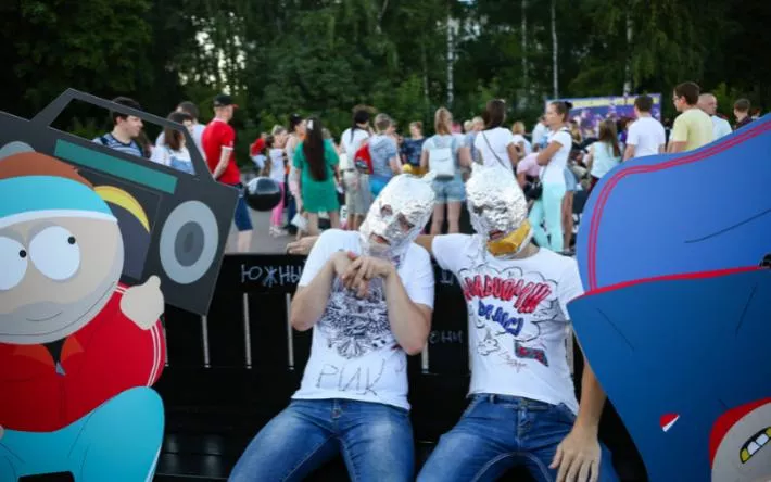 «Мы никуда не делись»: выяснили, куда пропали металлисты, панки, брони