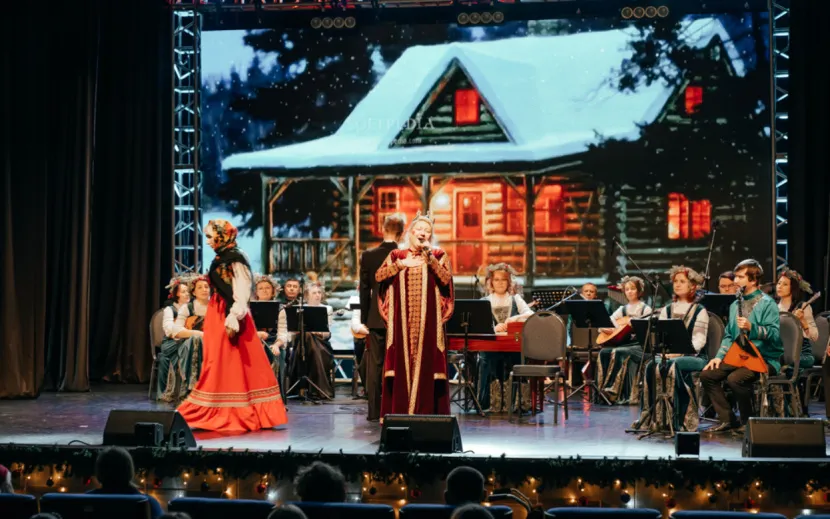 Главная цель акции – устроить детям запоминающийся новогодний утренник и, конечно, раздать подарки. фото: архив редакции.