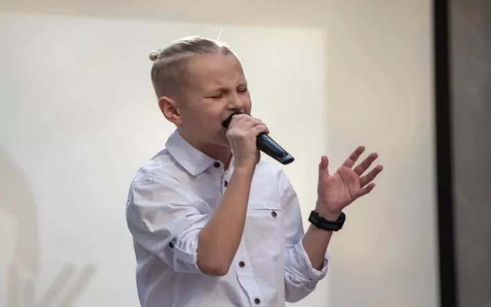 Вокалист из Ижевска прошел во второй этап шоу «Голос. Дети»