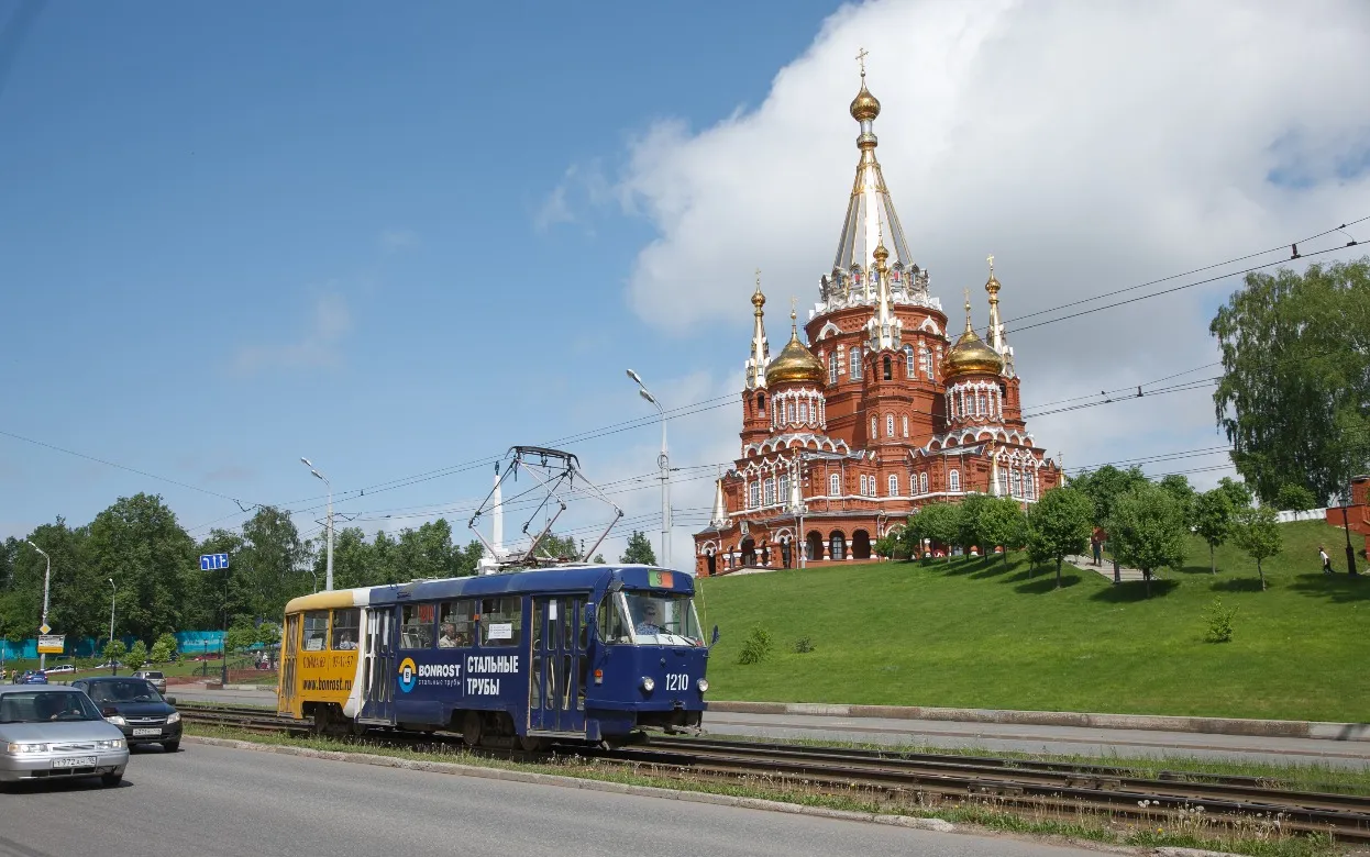 В Ижевске с 06:20 остановили движение общественного транспорта ИжГЭТ