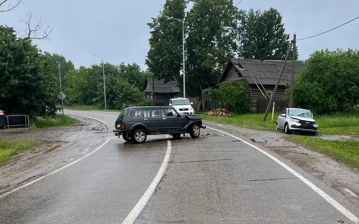 Два водителя пострадали в ДТП в Шарканском районе