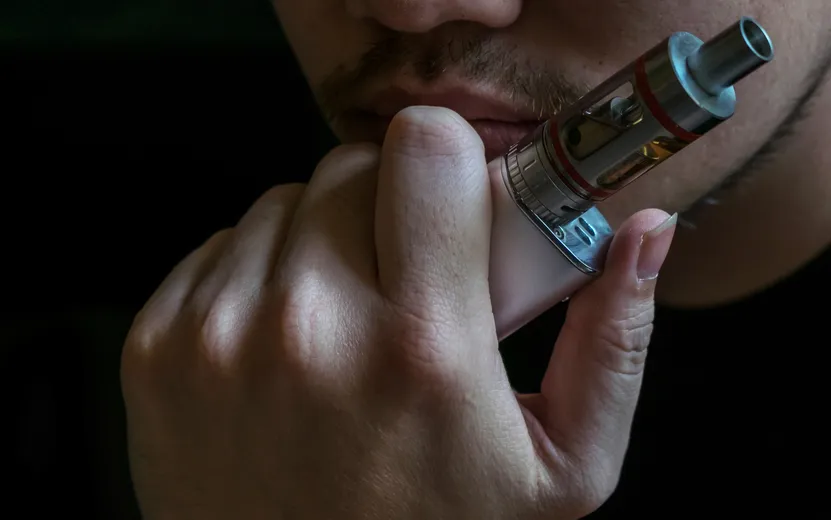 Вейперов предупредили об особой опасности сезона ОРВИ