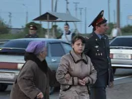 К. Ившин. Пост ГИБДД недалеко от места происшествия в Пугачево