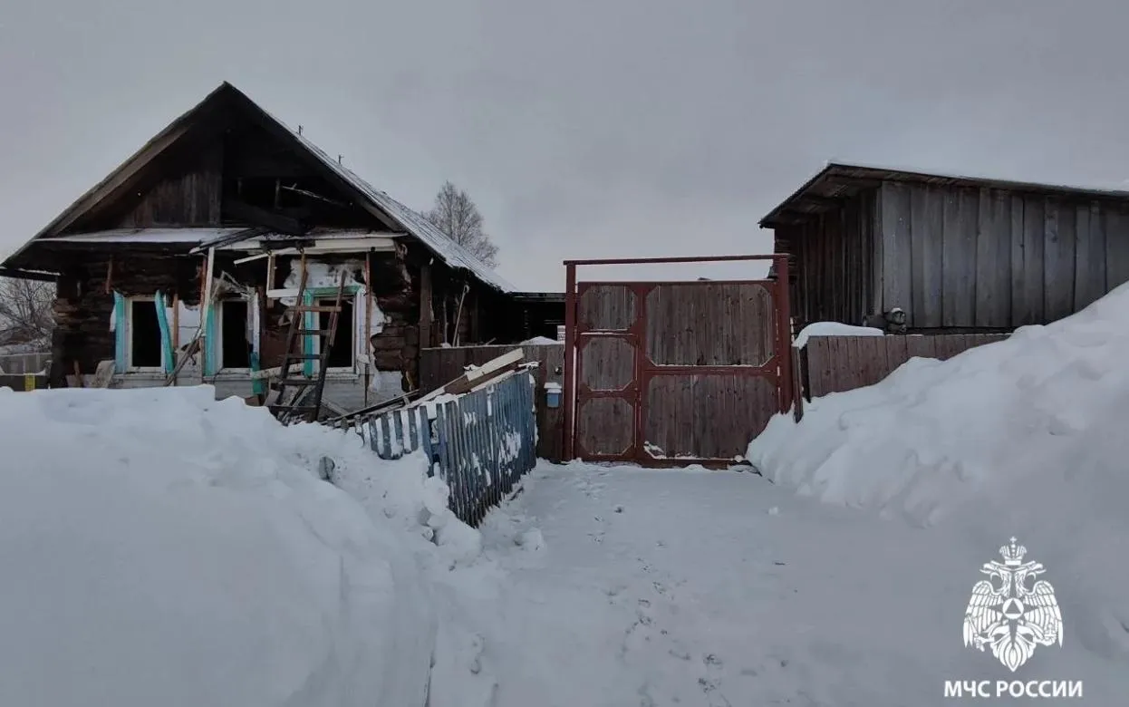 Два человека пострадали при пожаре из-за пауэрбанка в Удмуртии