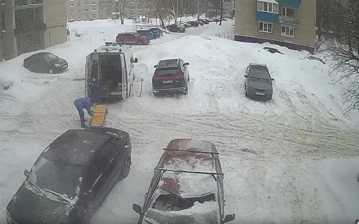 Видео с камеры наблюдения компании Гарант Глазов