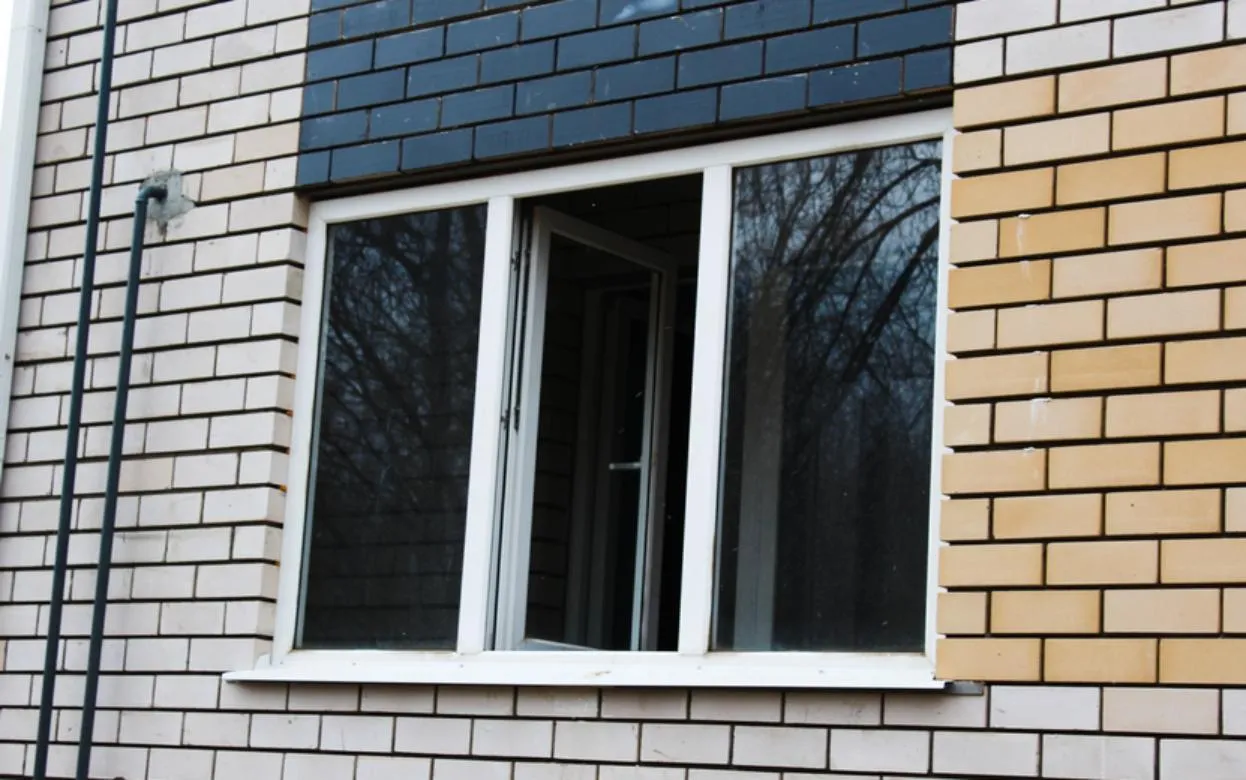 Освободившийся из колонии мужчина ночью проник в квартиру жительницы Ижевска