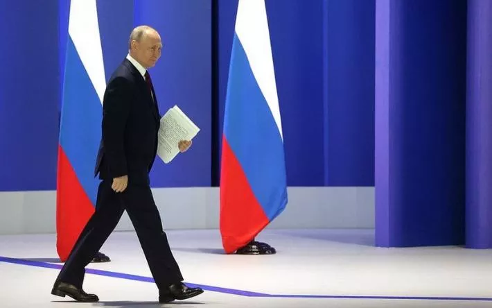Путин: МРОТ в России увеличится до 19 тыс. рублей