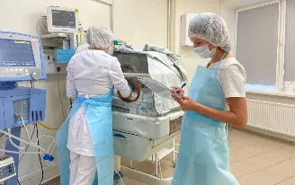 В Ижевске врачи спасли недоношенного младенца весом 470 граммов