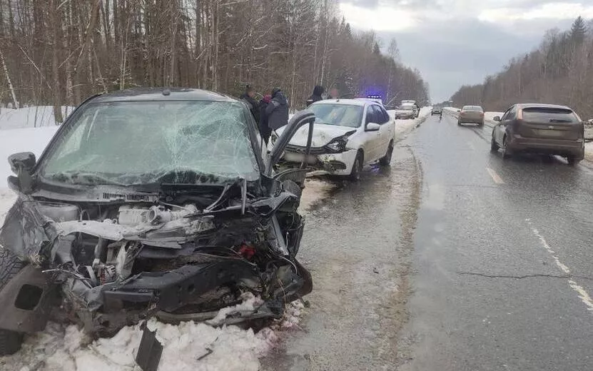 Один человек погиб, семеро доставлены в больницу в результате ДТП на трассе «Ижевск – Ува»