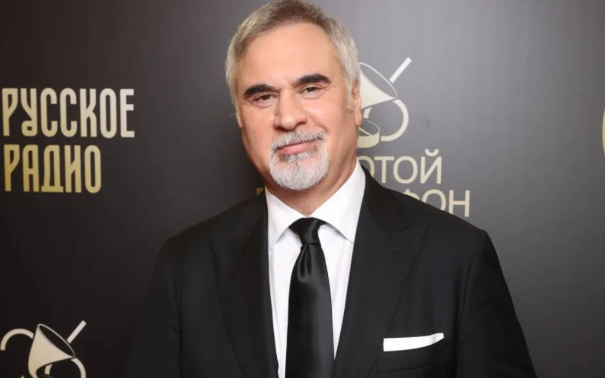 Скандал после поездки в Канны: Меладзе потребовали проверить из-за вечеринки с Галкиным*