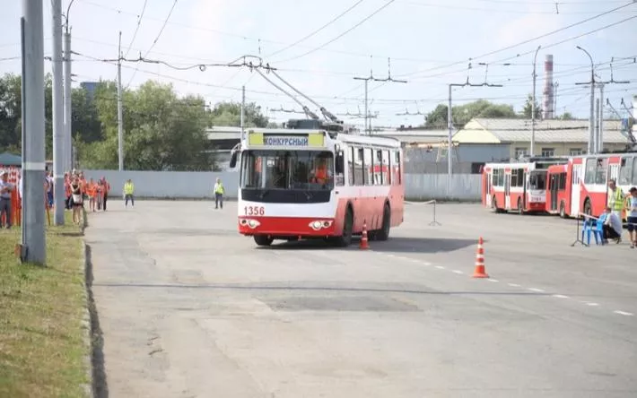 Лучшие водители троллейбусов в Ижевске работают на маршруте № 2