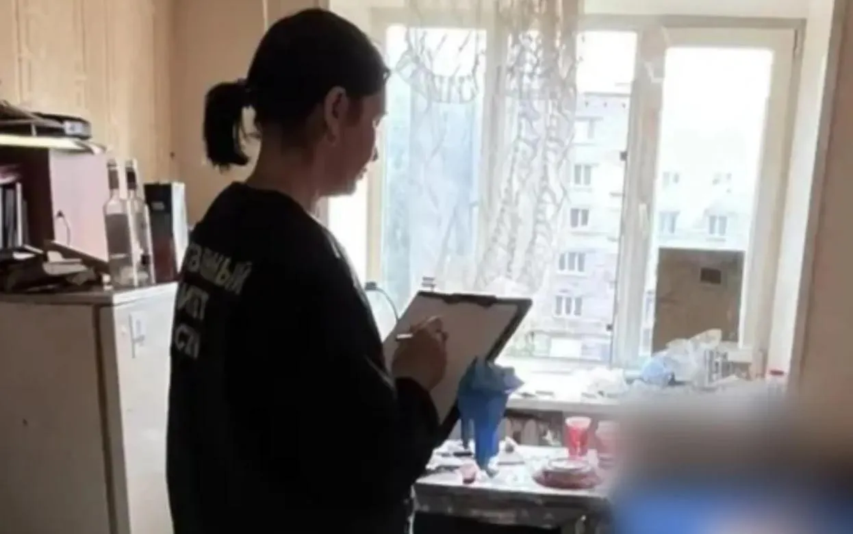 Жителя Сарапула зарезали в общежитии