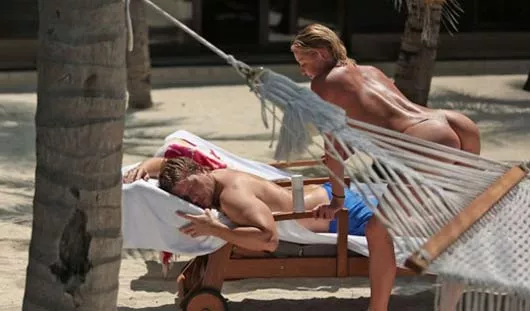 Секс Анастасии Волочковой на пляже с хачем голая Волочкова раком трахается с мужиком в море