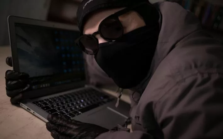 Жителя Ижевска подозревают в продаже данных клиентов телекоммуникационной компании