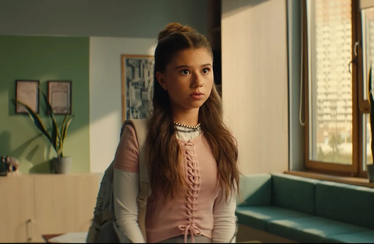 Трейлер к фильму "Не одна дома 3. Выпускной" (6+)