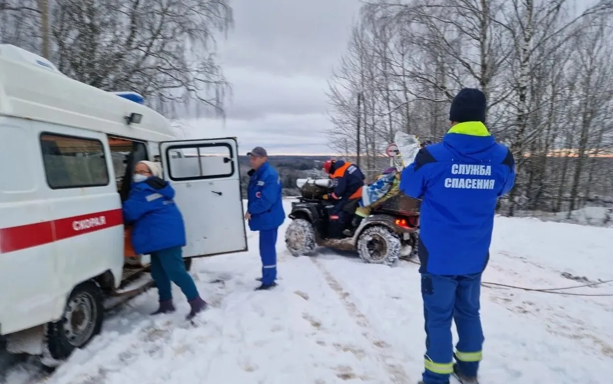 Спасатели эвакуировали туристку в Удмуртии