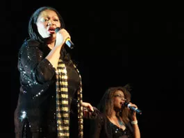 Boney M выступили в финале супершоу перед восьмитысячным залом, дождавшимся кумиров!