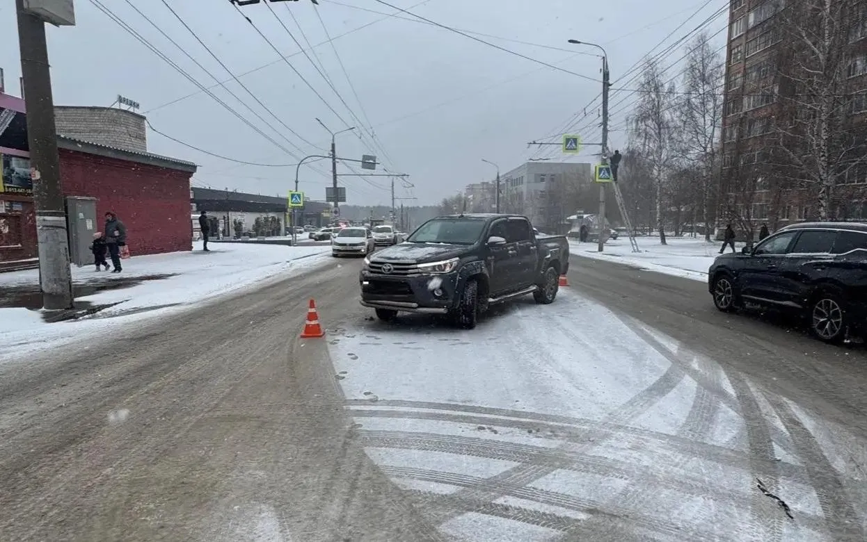 Двух детей сбили на дорогах Ижевска