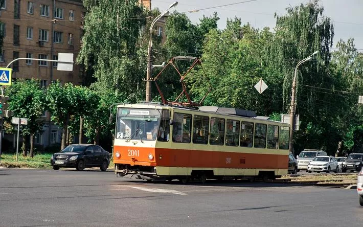 Трамваи не идут по улице Кирова в Ижевске из-за ДТП