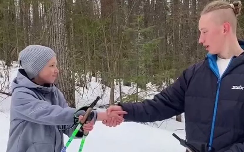 Извинения лыжника. Видео: t.me/vylegzhanin_max