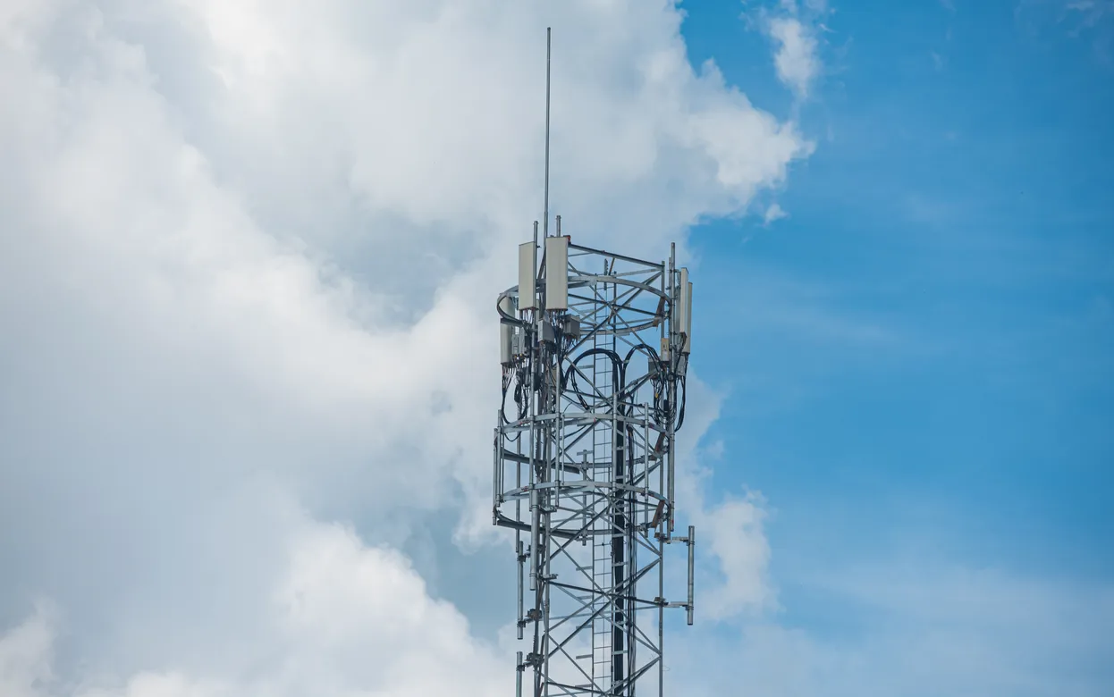 Российские операторы начнут прерывать услуги связи по требованию ФСБ