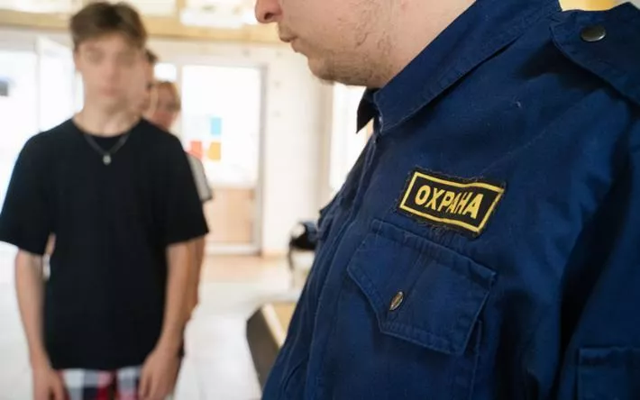 Директора охранявшей 88-ю школу фирмы начнут судить в Ижевске