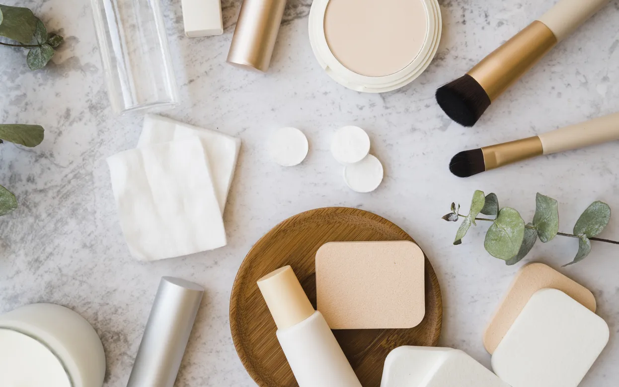 Опрос IZHLIFE: косметику используют менее 30% ижевчанок